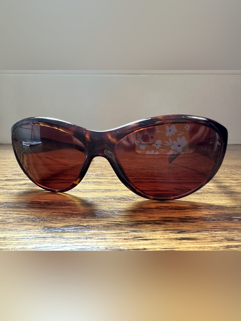 Kaenon Women's Tortoise Shell Sunglasses - Polarized